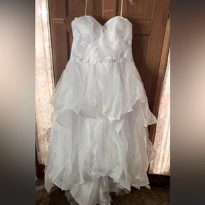 Plus size wedding dress